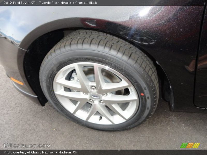 Tuxedo Black Metallic / Charcoal Black 2012 Ford Fusion SEL