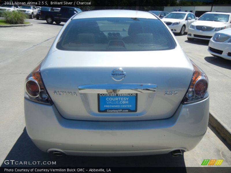 Brilliant Silver / Charcoal 2011 Nissan Altima 2.5 S