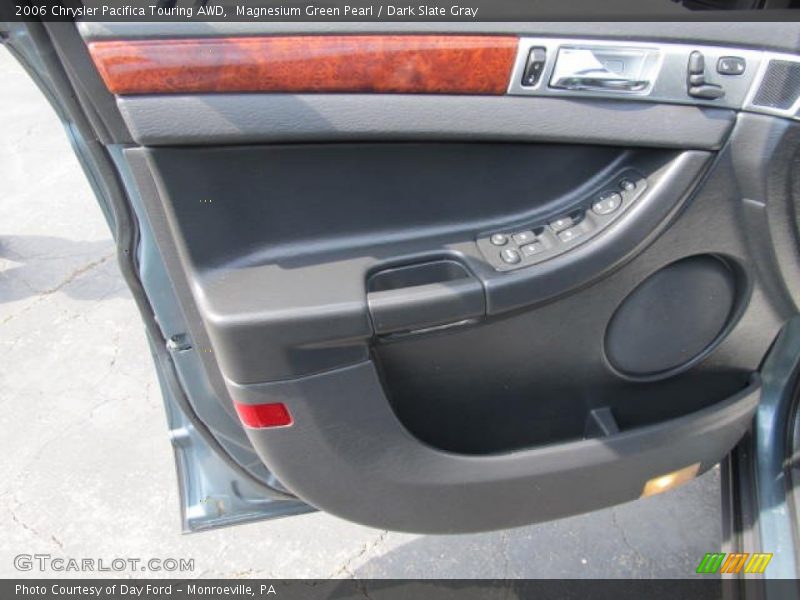 Magnesium Green Pearl / Dark Slate Gray 2006 Chrysler Pacifica Touring AWD