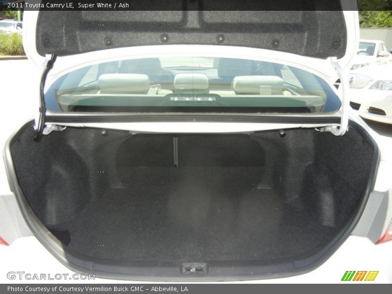 Super White / Ash 2011 Toyota Camry LE