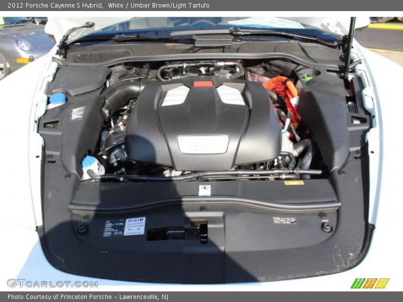 White / Umber Brown/Light Tartufo 2012 Porsche Cayenne S Hybrid