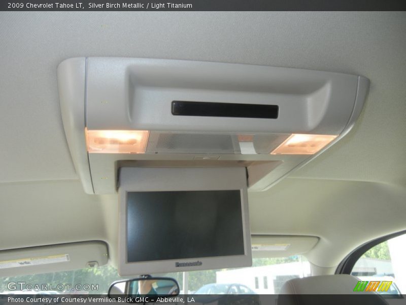 Silver Birch Metallic / Light Titanium 2009 Chevrolet Tahoe LT