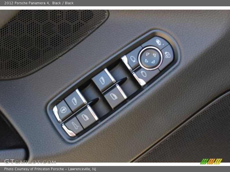 Black / Black 2012 Porsche Panamera 4