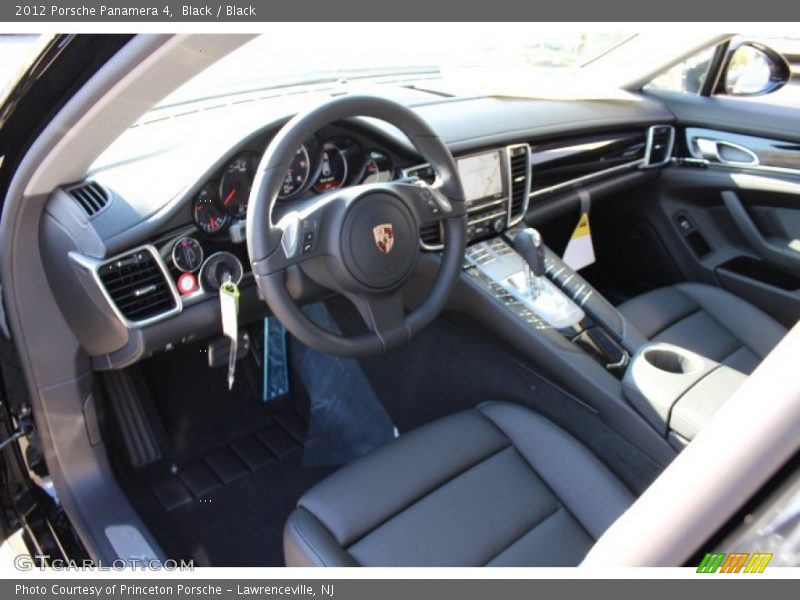 Black / Black 2012 Porsche Panamera 4