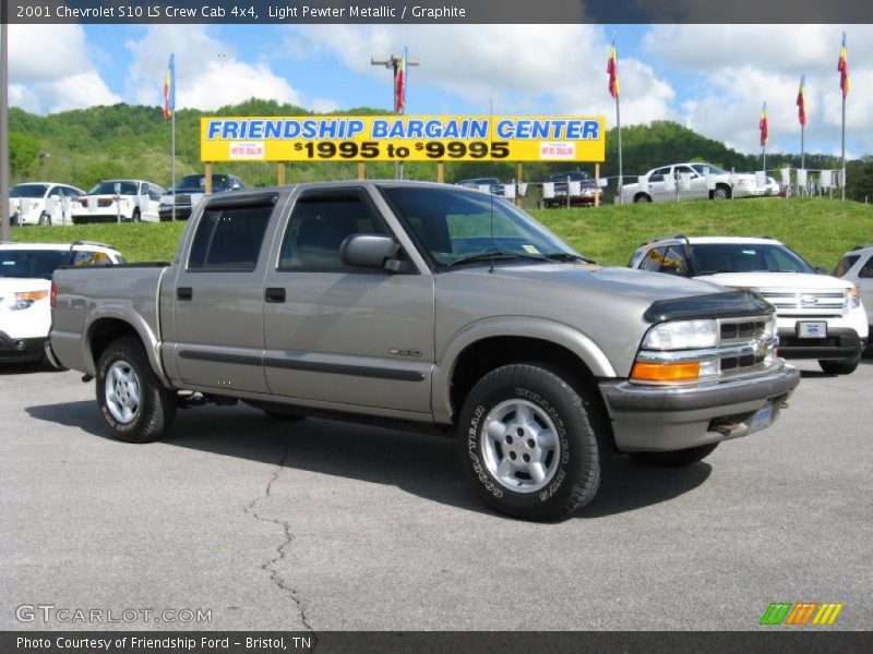 Light Pewter Metallic / Graphite 2001 Chevrolet S10 LS Crew Cab 4x4