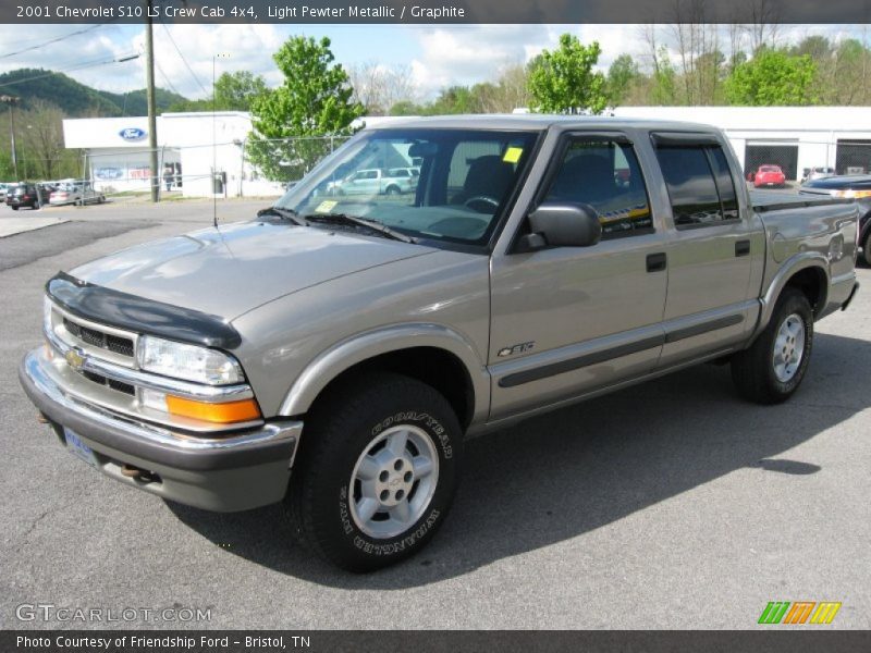 Light Pewter Metallic / Graphite 2001 Chevrolet S10 LS Crew Cab 4x4