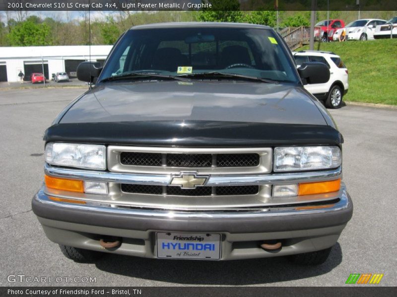 Light Pewter Metallic / Graphite 2001 Chevrolet S10 LS Crew Cab 4x4