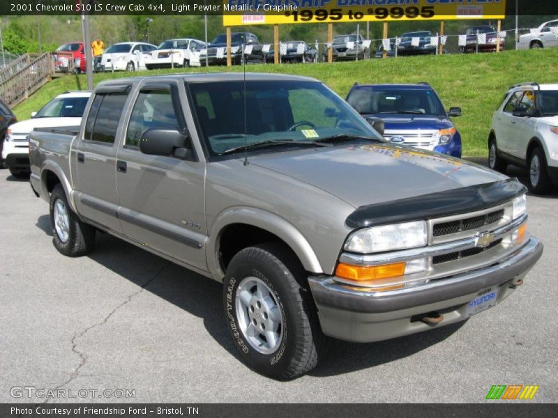 Light Pewter Metallic / Graphite 2001 Chevrolet S10 LS Crew Cab 4x4
