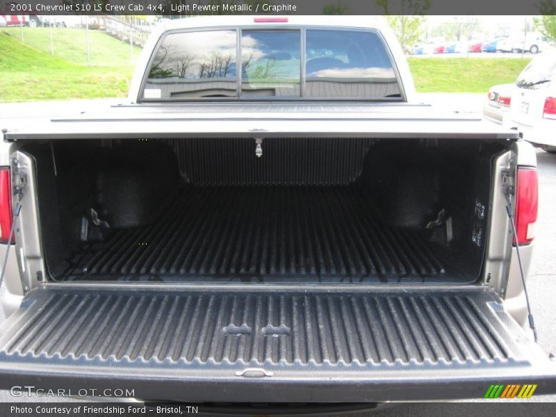 Light Pewter Metallic / Graphite 2001 Chevrolet S10 LS Crew Cab 4x4