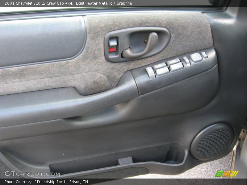 Light Pewter Metallic / Graphite 2001 Chevrolet S10 LS Crew Cab 4x4