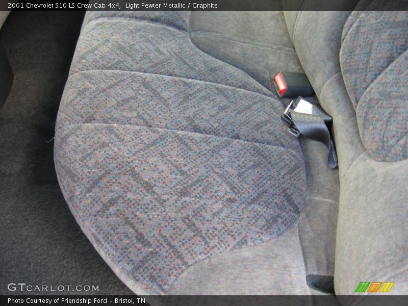 Light Pewter Metallic / Graphite 2001 Chevrolet S10 LS Crew Cab 4x4
