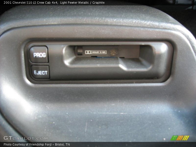 Light Pewter Metallic / Graphite 2001 Chevrolet S10 LS Crew Cab 4x4