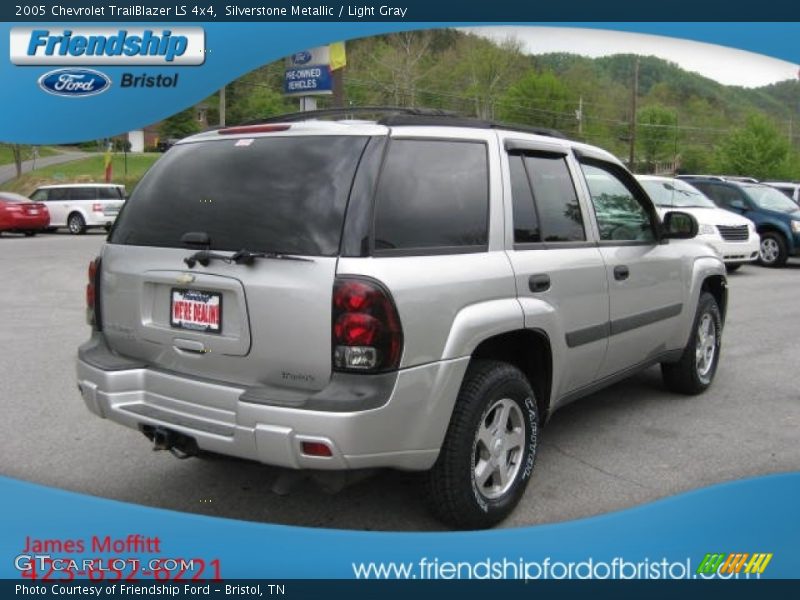 Silverstone Metallic / Light Gray 2005 Chevrolet TrailBlazer LS 4x4