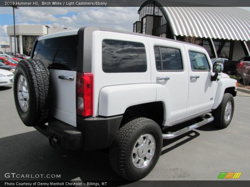 Birch White / Light Cashmere/Ebony 2009 Hummer H3