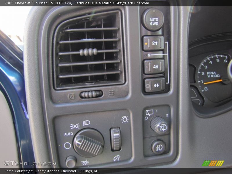 Bermuda Blue Metallic / Gray/Dark Charcoal 2005 Chevrolet Suburban 1500 LT 4x4