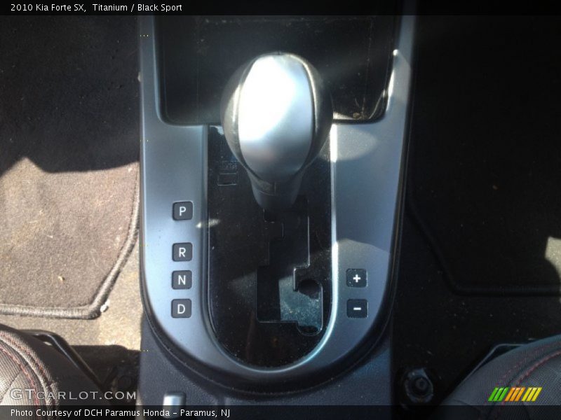 Titanium / Black Sport 2010 Kia Forte SX