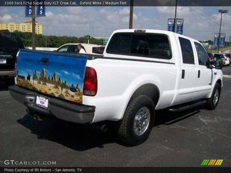 Oxford White / Medium Flint 2006 Ford F250 Super Duty XLT Crew Cab