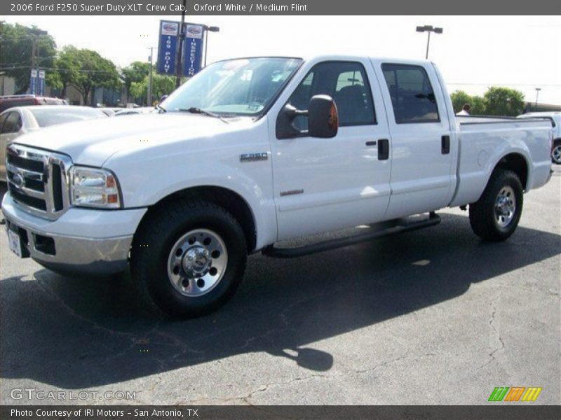 Oxford White / Medium Flint 2006 Ford F250 Super Duty XLT Crew Cab