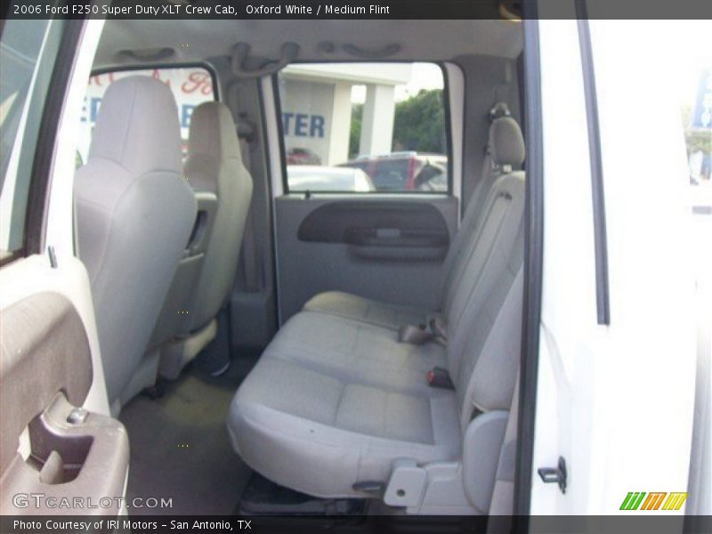 Oxford White / Medium Flint 2006 Ford F250 Super Duty XLT Crew Cab