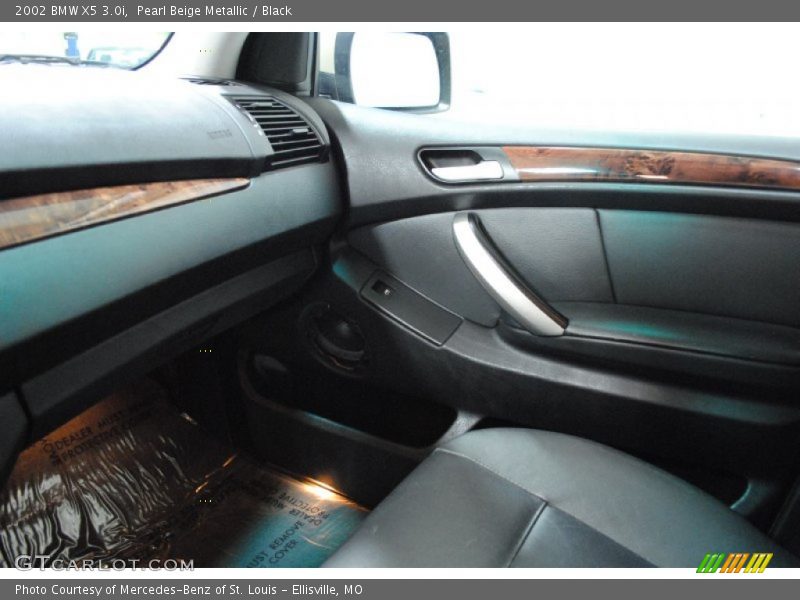 Pearl Beige Metallic / Black 2002 BMW X5 3.0i
