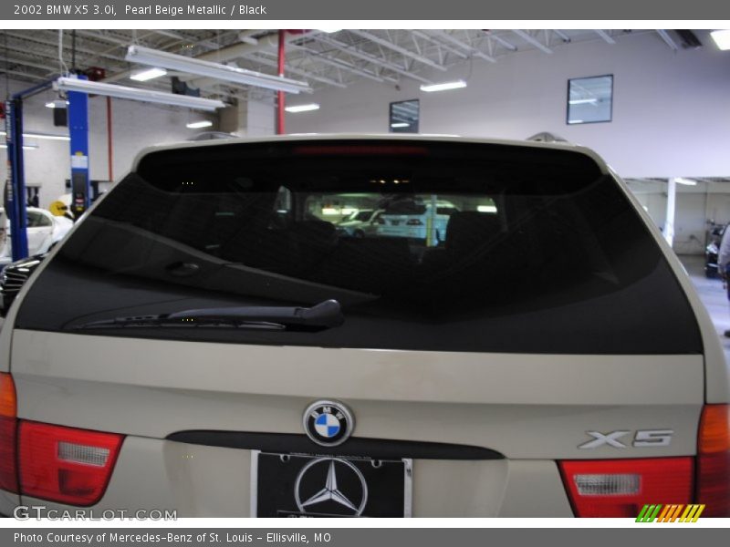 Pearl Beige Metallic / Black 2002 BMW X5 3.0i
