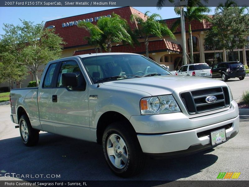Silver Metallic / Medium Flint 2007 Ford F150 STX SuperCab