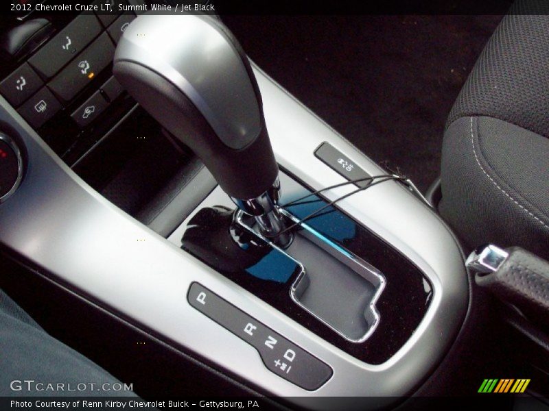 Summit White / Jet Black 2012 Chevrolet Cruze LT
