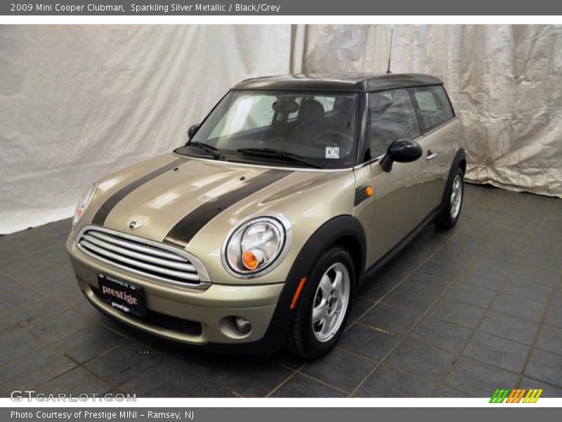 Sparkling Silver Metallic / Black/Grey 2009 Mini Cooper Clubman