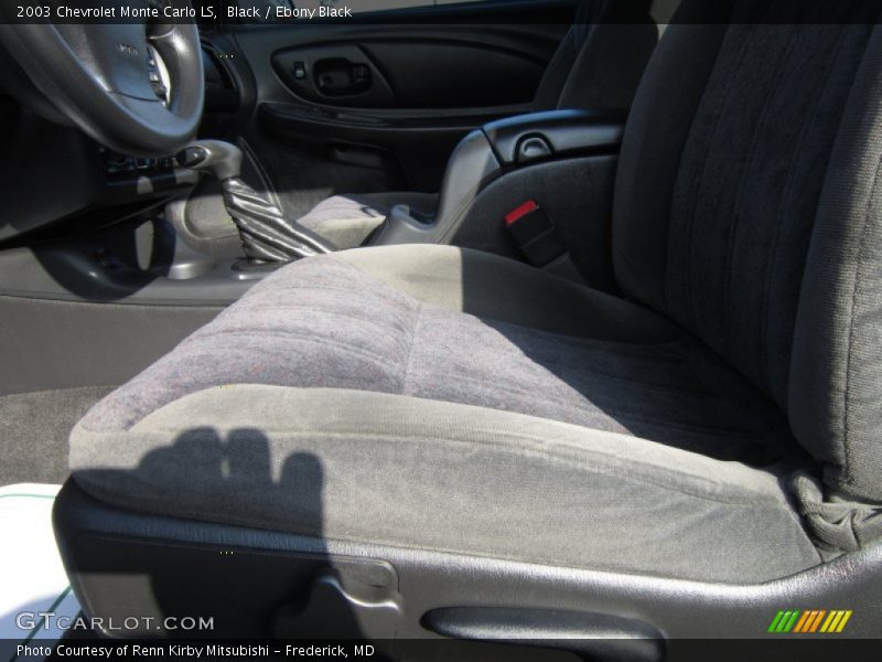 Black / Ebony Black 2003 Chevrolet Monte Carlo LS