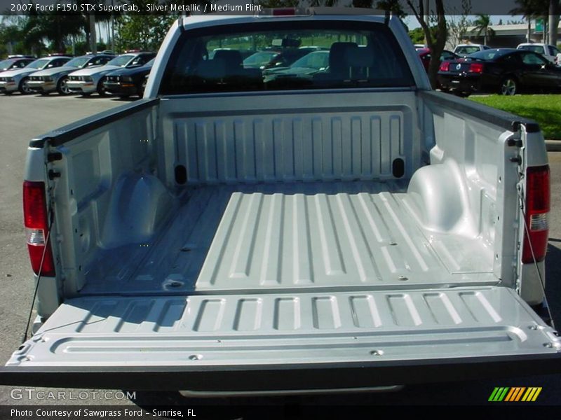 Silver Metallic / Medium Flint 2007 Ford F150 STX SuperCab
