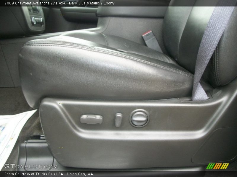 Dark Blue Metallic / Ebony 2009 Chevrolet Avalanche Z71 4x4