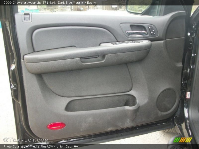 Dark Blue Metallic / Ebony 2009 Chevrolet Avalanche Z71 4x4