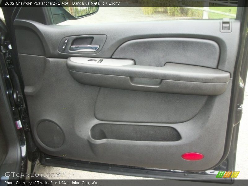 Dark Blue Metallic / Ebony 2009 Chevrolet Avalanche Z71 4x4
