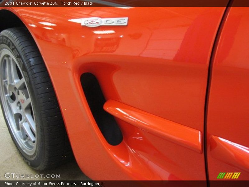 Torch Red / Black 2001 Chevrolet Corvette Z06