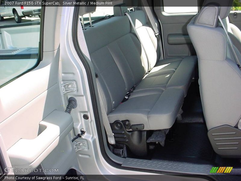 Silver Metallic / Medium Flint 2007 Ford F150 STX SuperCab