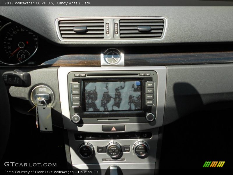 Candy White / Black 2013 Volkswagen CC V6 Lux