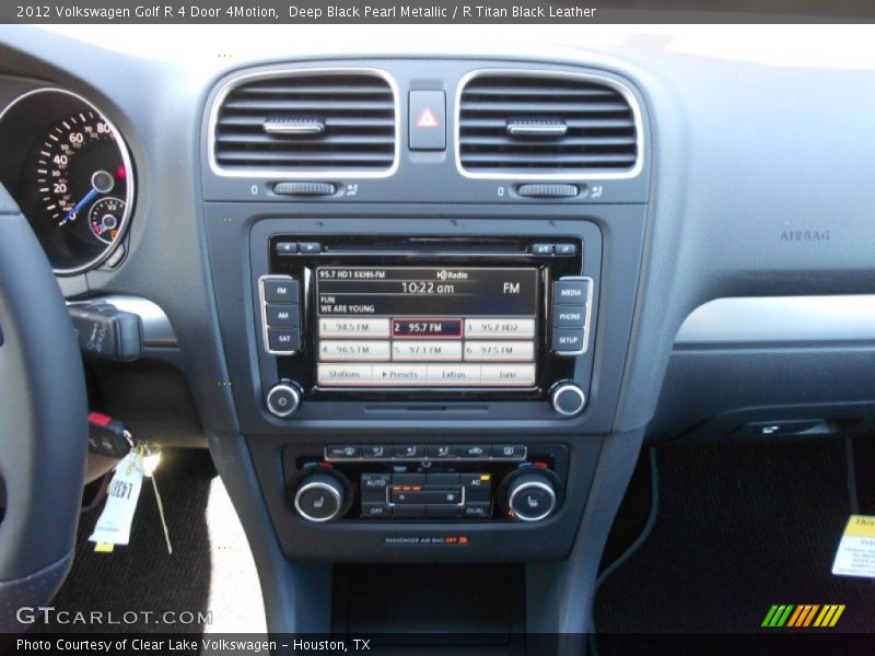 Deep Black Pearl Metallic / R Titan Black Leather 2012 Volkswagen Golf R 4 Door 4Motion