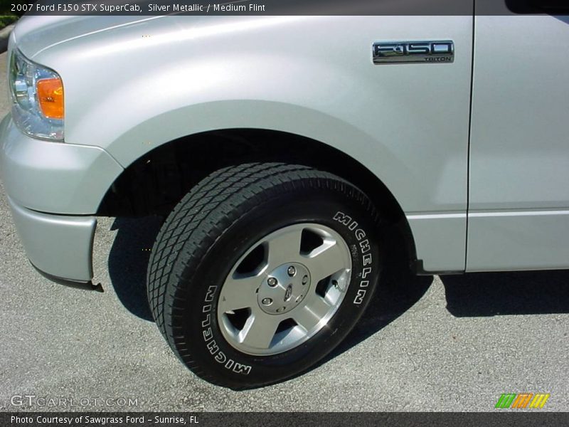 Silver Metallic / Medium Flint 2007 Ford F150 STX SuperCab