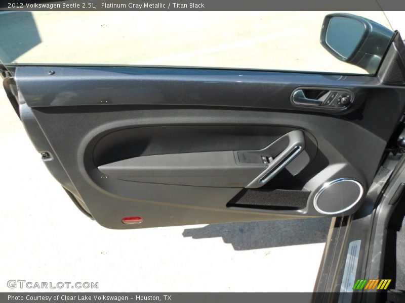 Platinum Gray Metallic / Titan Black 2012 Volkswagen Beetle 2.5L