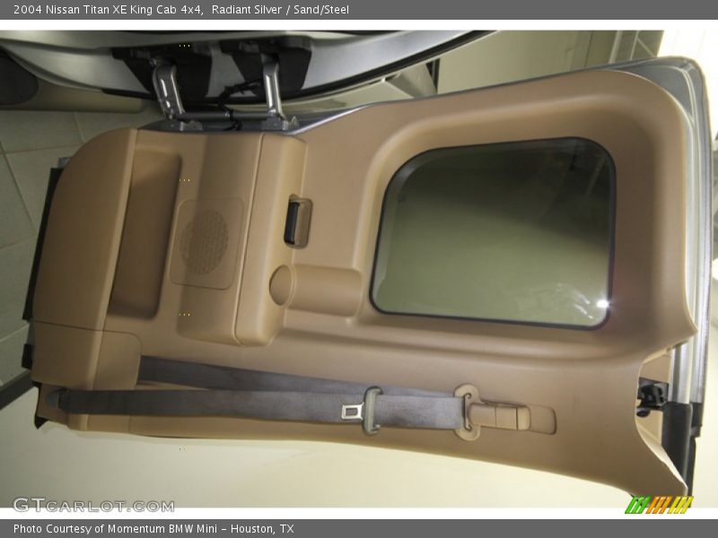 Radiant Silver / Sand/Steel 2004 Nissan Titan XE King Cab 4x4