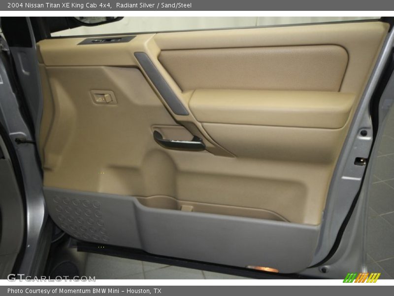 Radiant Silver / Sand/Steel 2004 Nissan Titan XE King Cab 4x4