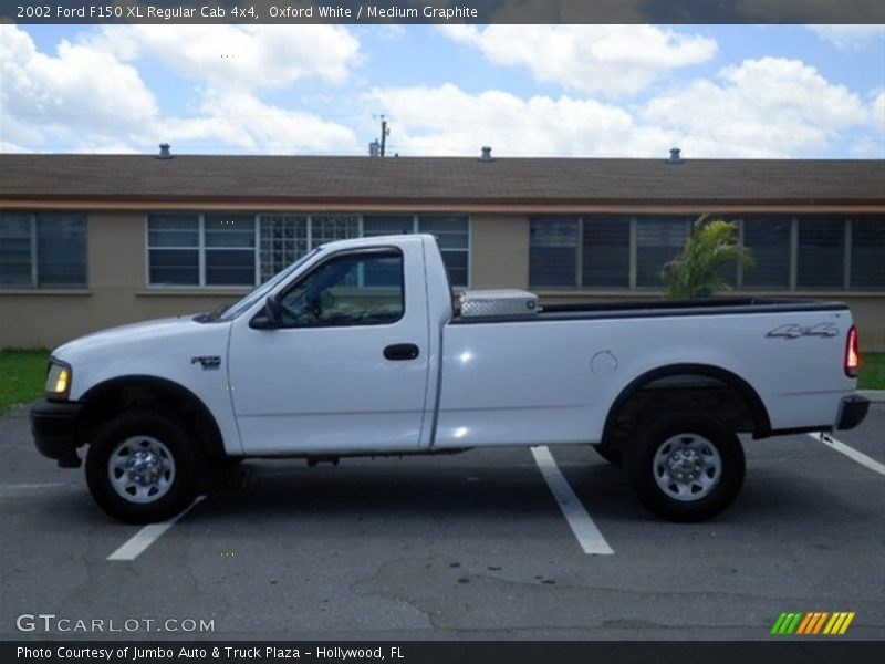 Oxford White / Medium Graphite 2002 Ford F150 XL Regular Cab 4x4