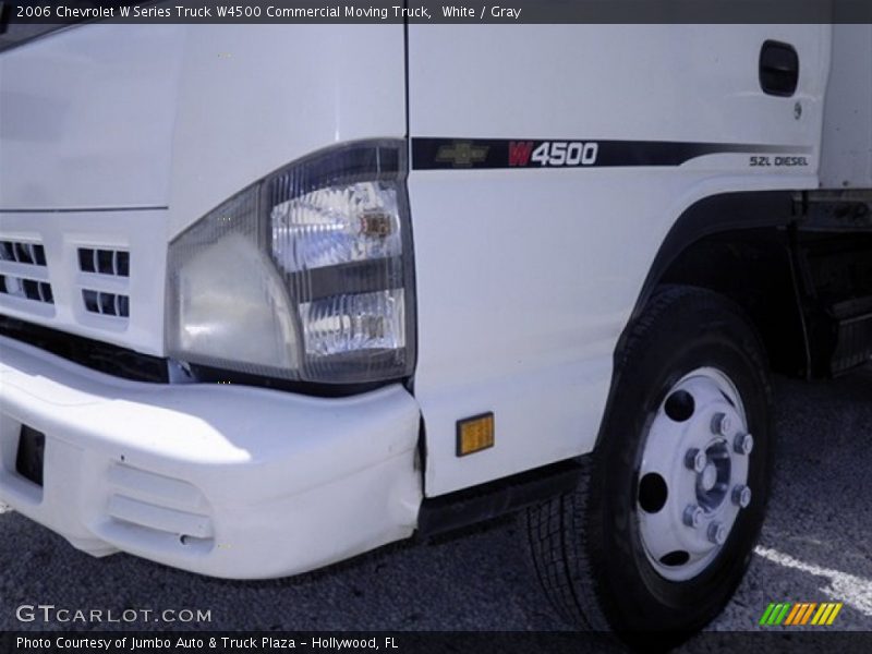 White / Gray 2006 Chevrolet W Series Truck W4500 Commercial Moving Truck