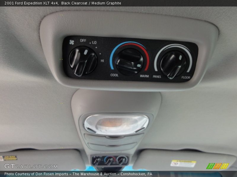 Black Clearcoat / Medium Graphite 2001 Ford Expedition XLT 4x4