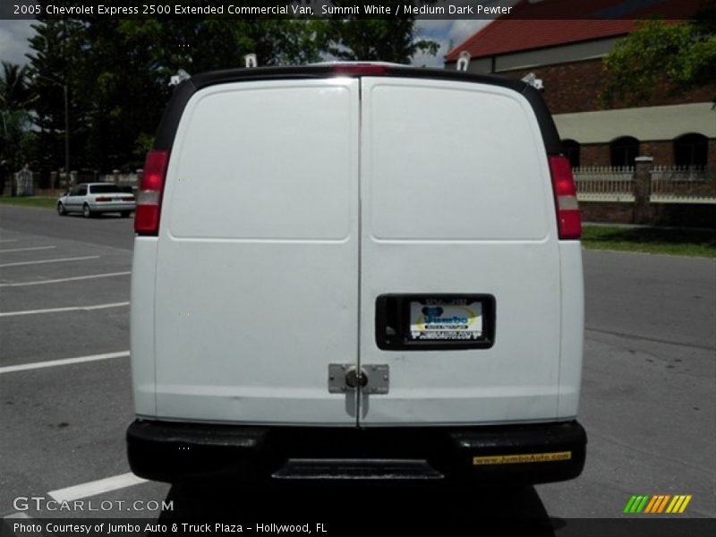 Summit White / Medium Dark Pewter 2005 Chevrolet Express 2500 Extended Commercial Van