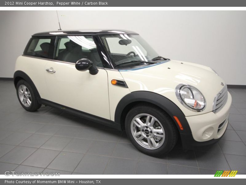 Pepper White / Carbon Black 2012 Mini Cooper Hardtop