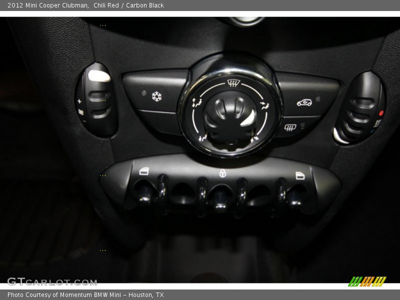 Chili Red / Carbon Black 2012 Mini Cooper Clubman