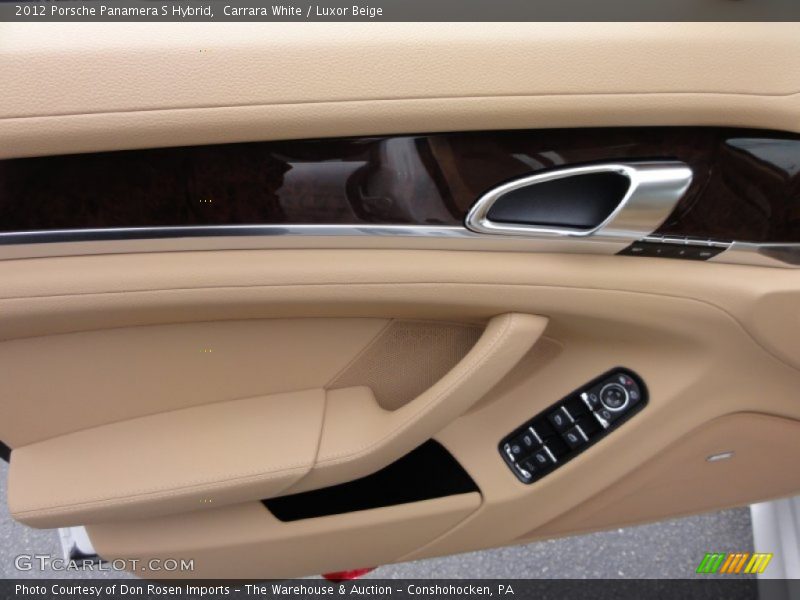 Door Panel of 2012 Panamera S Hybrid