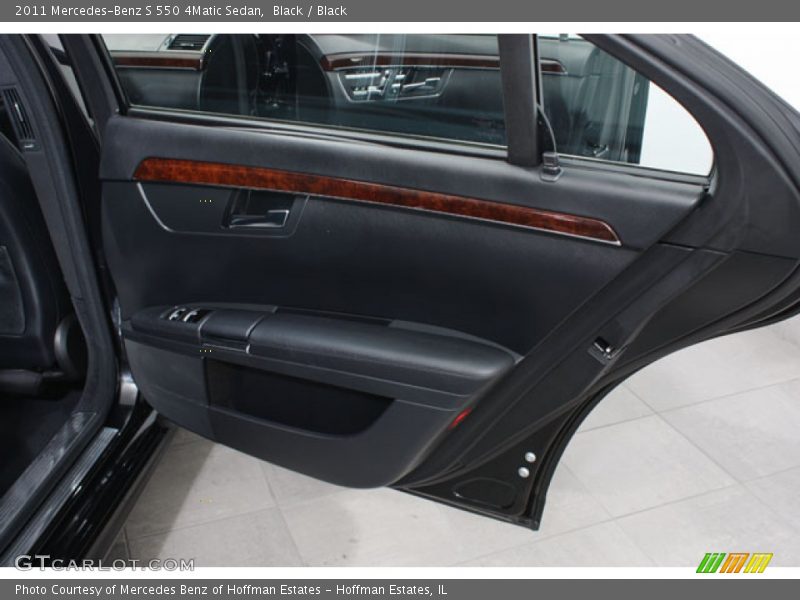 Black / Black 2011 Mercedes-Benz S 550 4Matic Sedan