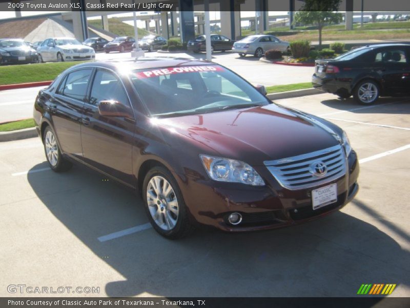Cassis Red Pearl / Light Gray 2009 Toyota Avalon XLS